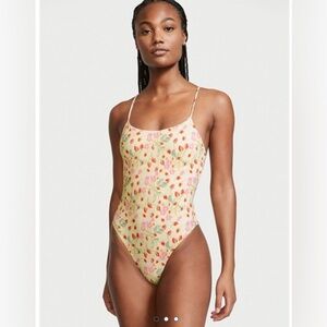 NWT Victoria's Secret Essential Scoop One-Piece Swimsuit Size L/Coverup Size M/L